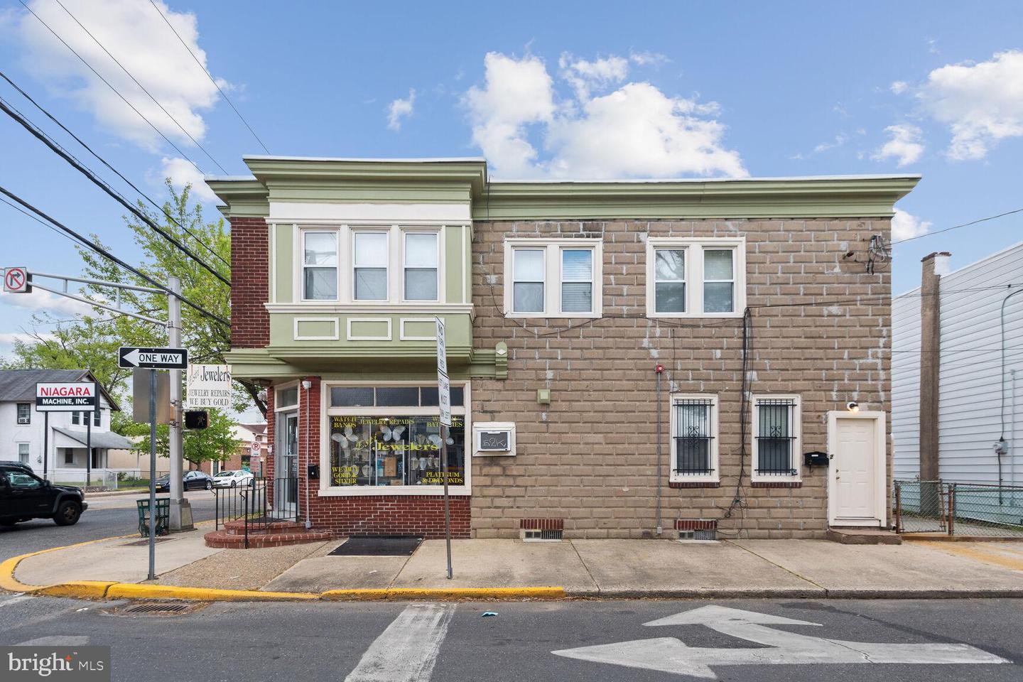 501 S Broadway Tpke Property Photo 12