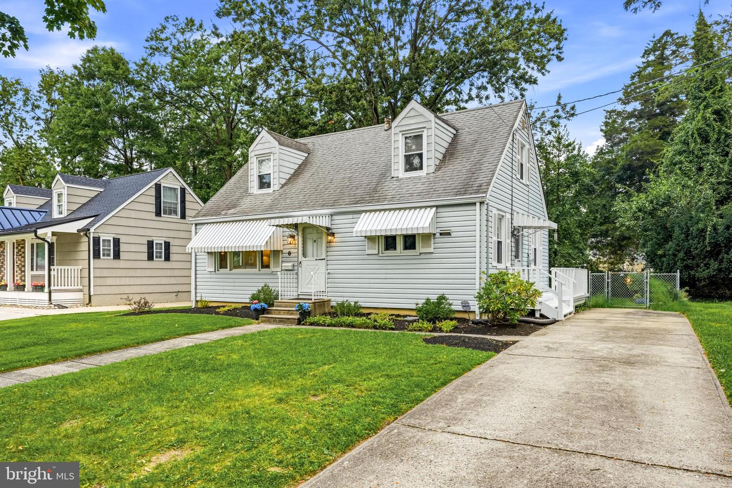 6 Whitman Ave Property Photo 2