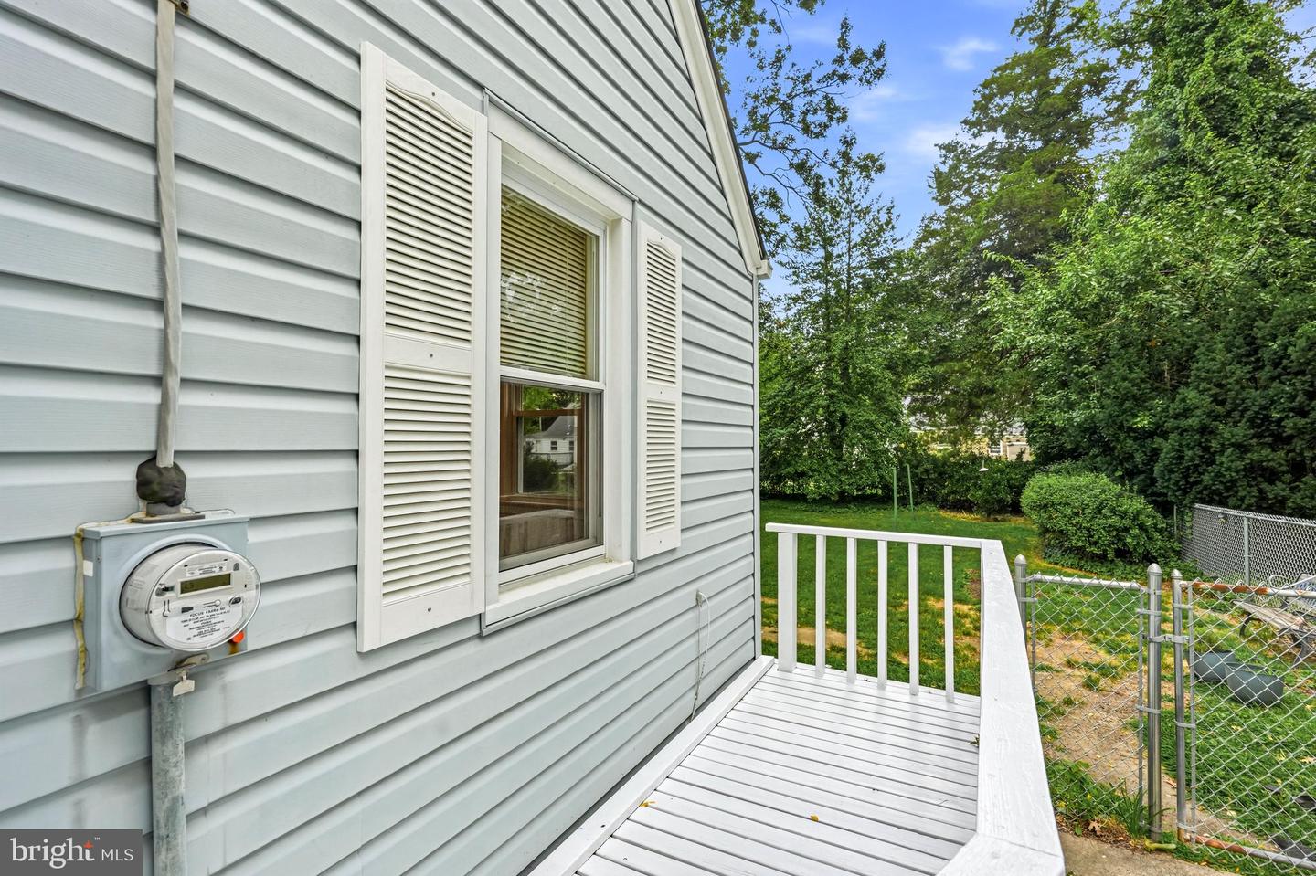 6 Whitman Ave Property Photo 32