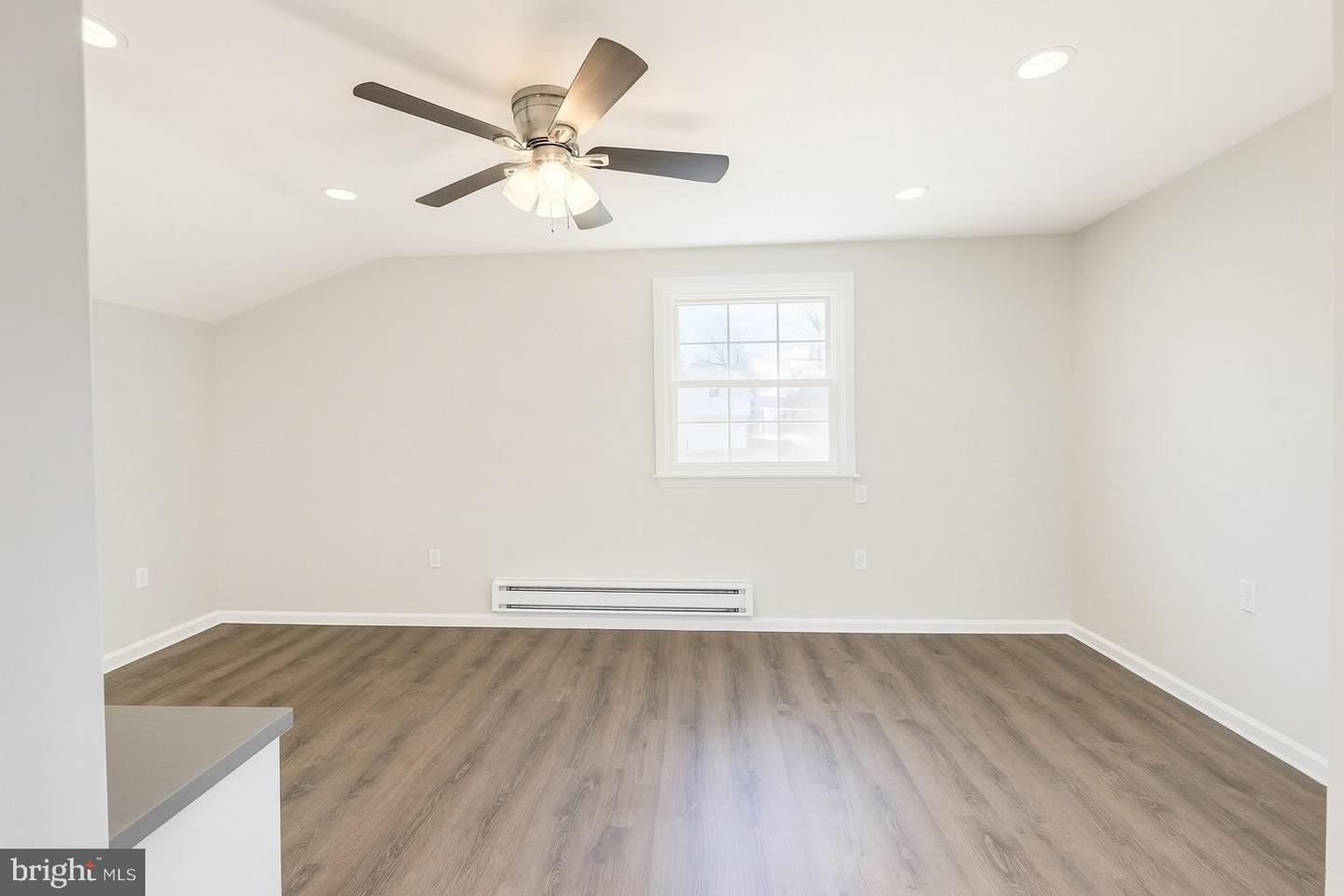 22 Clemson Rd Property Photo 22