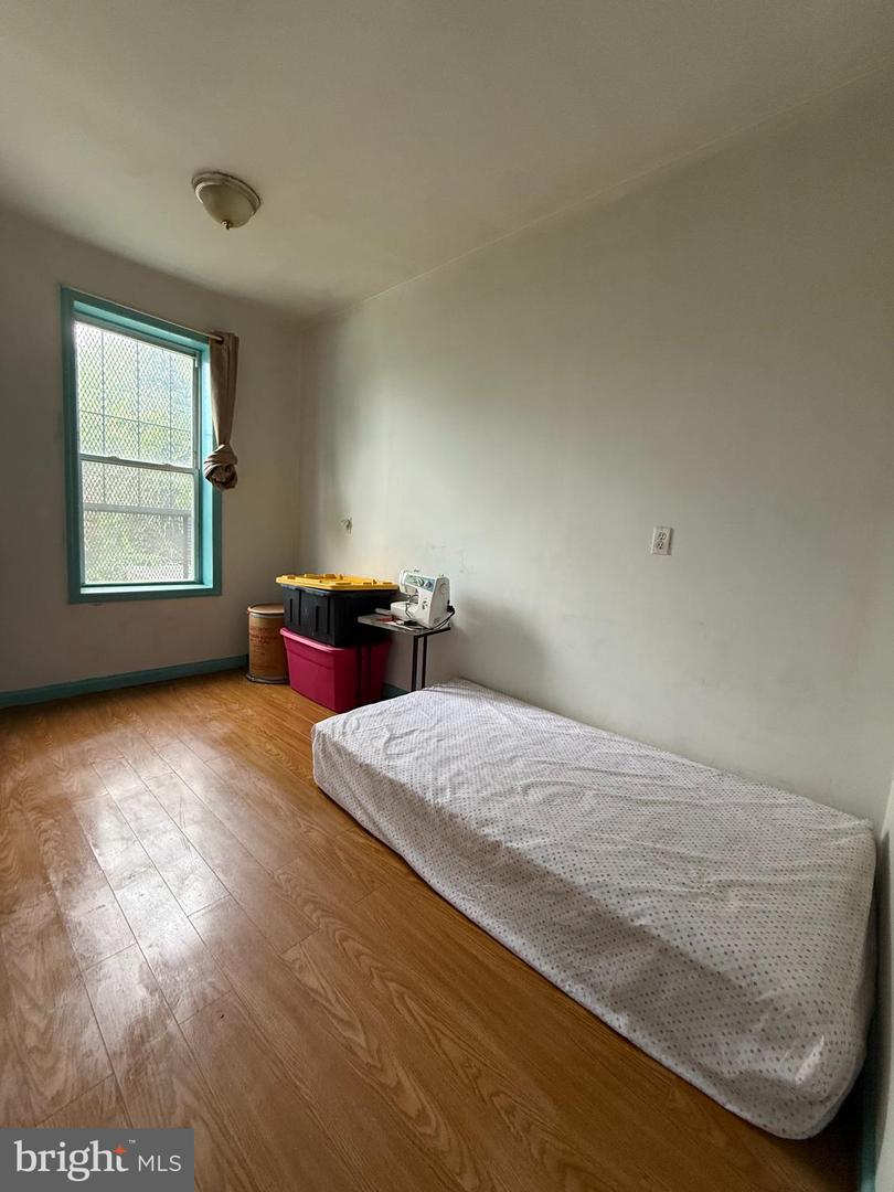 1468 Haddon Ave Property Photo 20