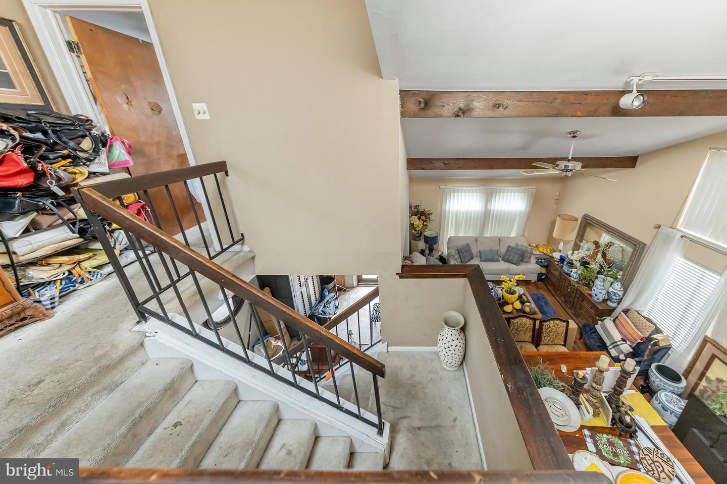 3 Mission Ln Property Photo 8
