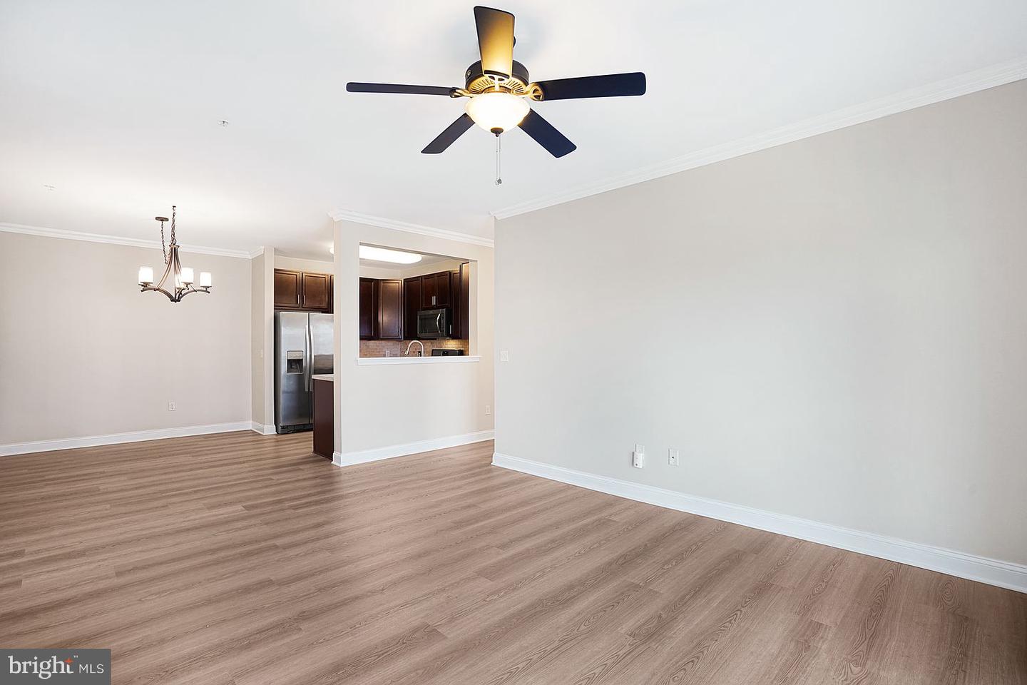 4532 Champions Run Property Photo 6
