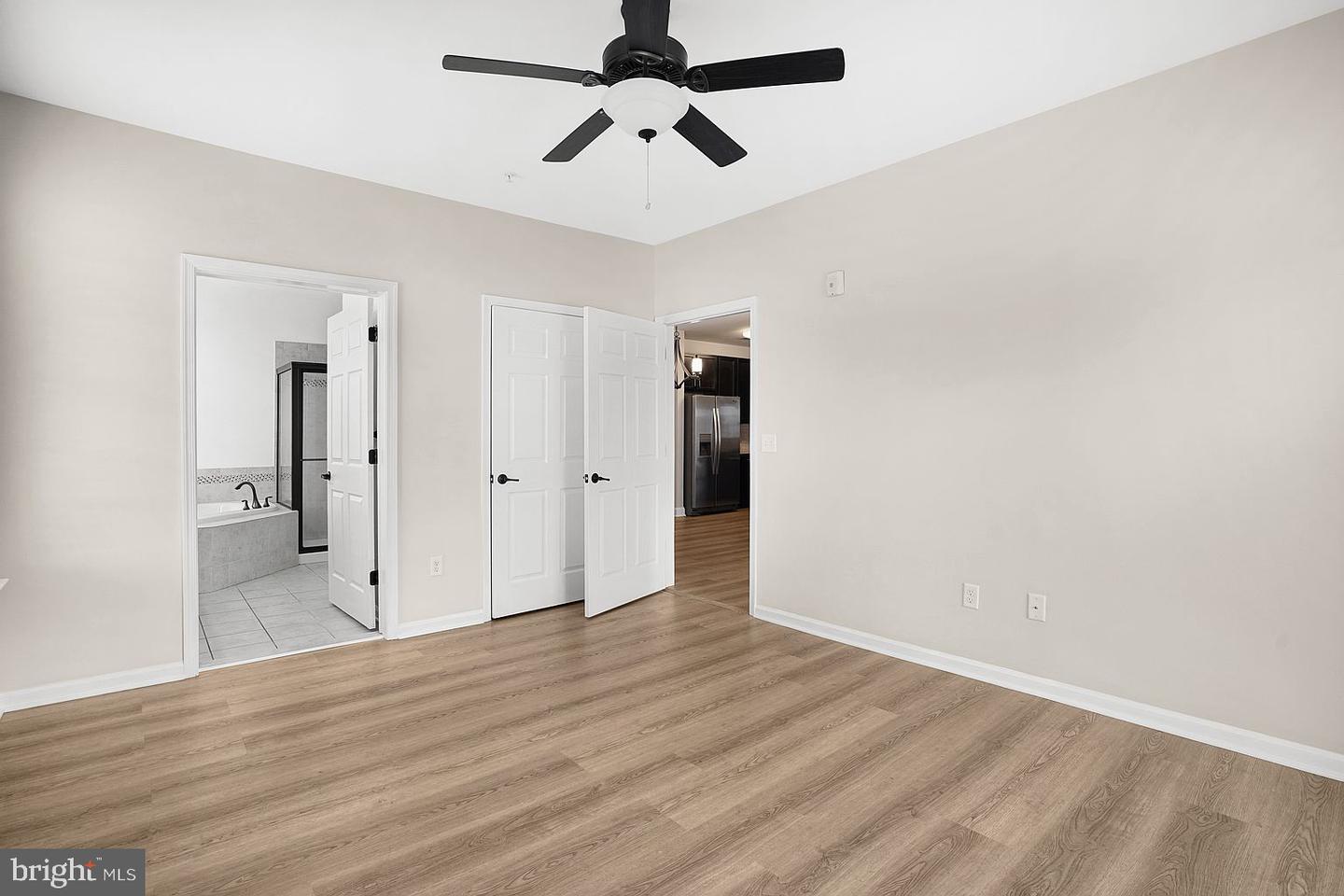 4532 Champions Run Property Photo 9