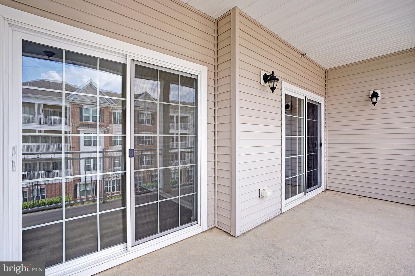 4532 Champions Run Property Photo 16