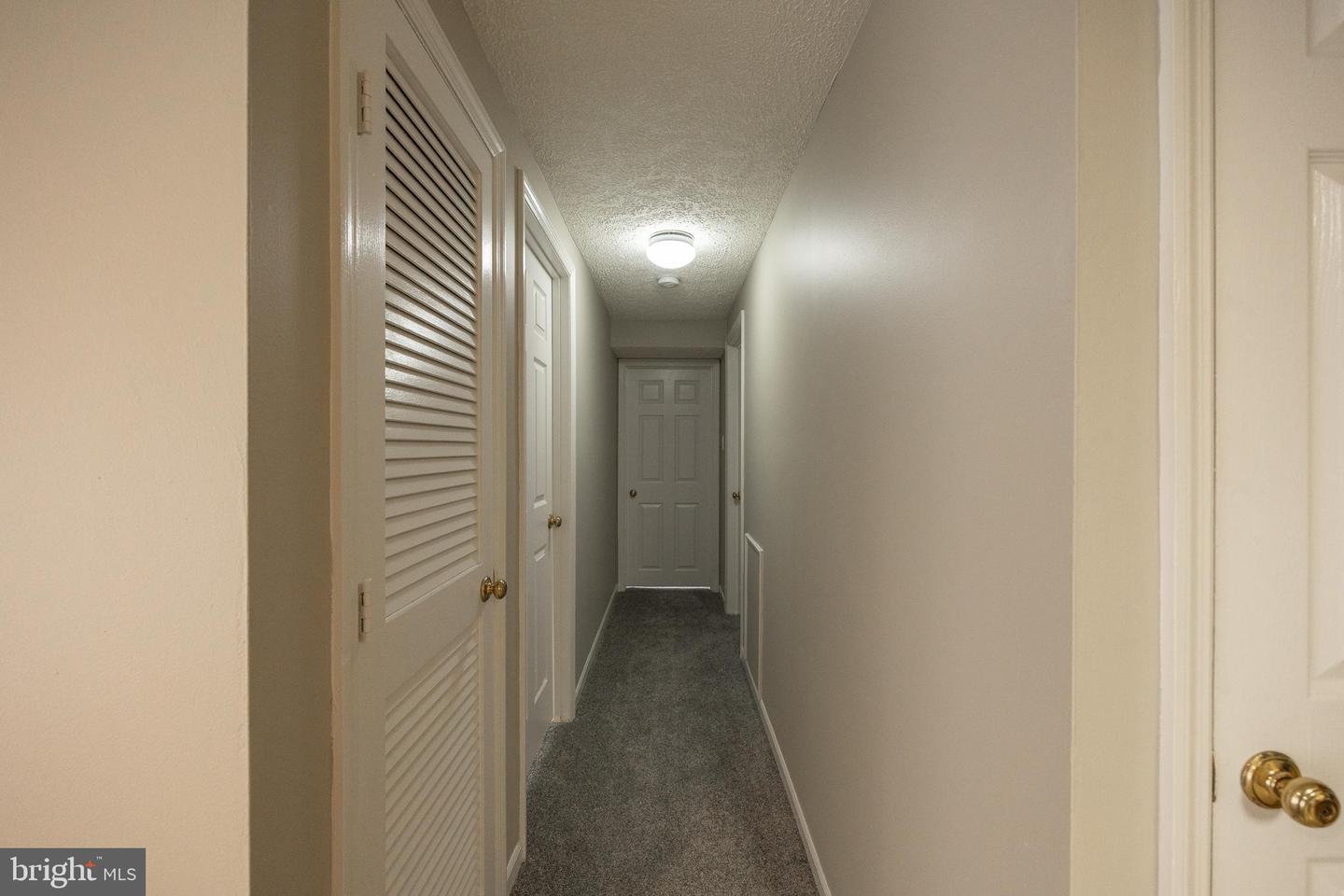 53 Kenwood Drive Property Photo 10