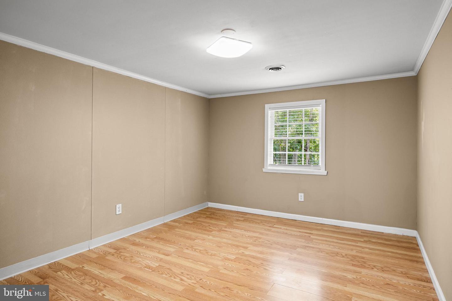 60 Trestle Ave Property Photo 18