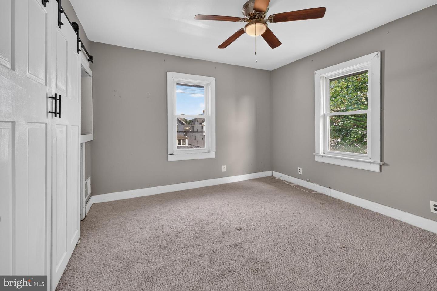 256 W Pine St Property Photo 12
