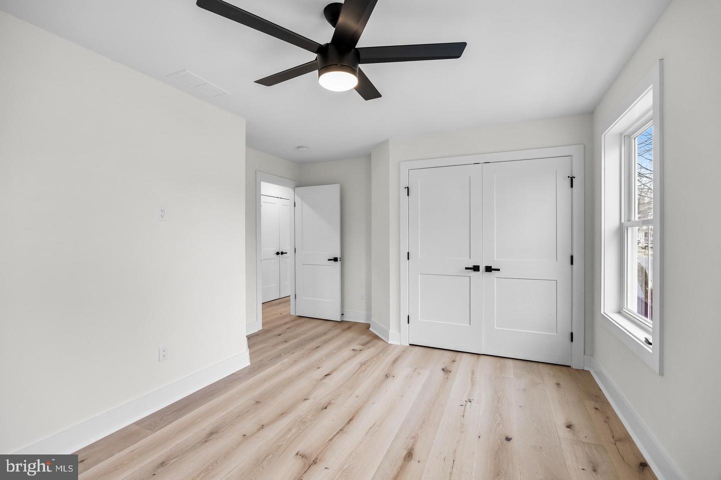 201 Centre St Property Photo 27