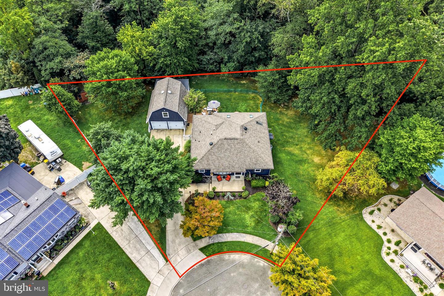 5 College Cir Property Photo 1