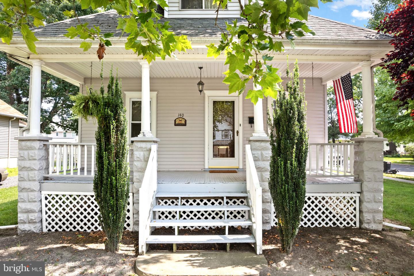 140 ALBANY AVE