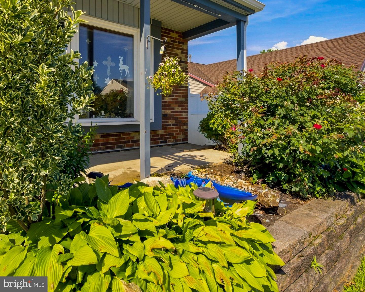 38 Sleepy Hollow Ln Property Photo 3