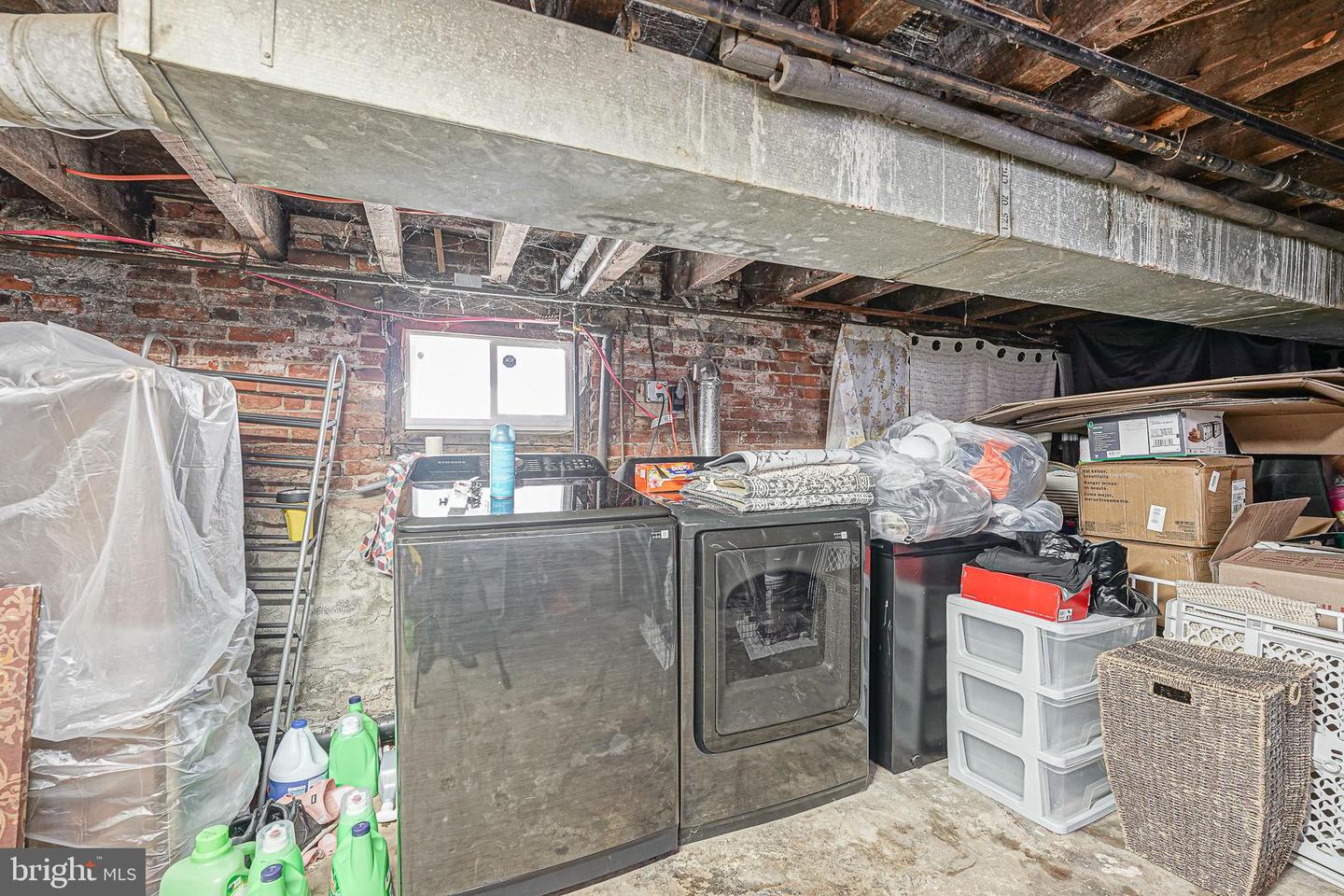 510 Essex St Property Photo 19