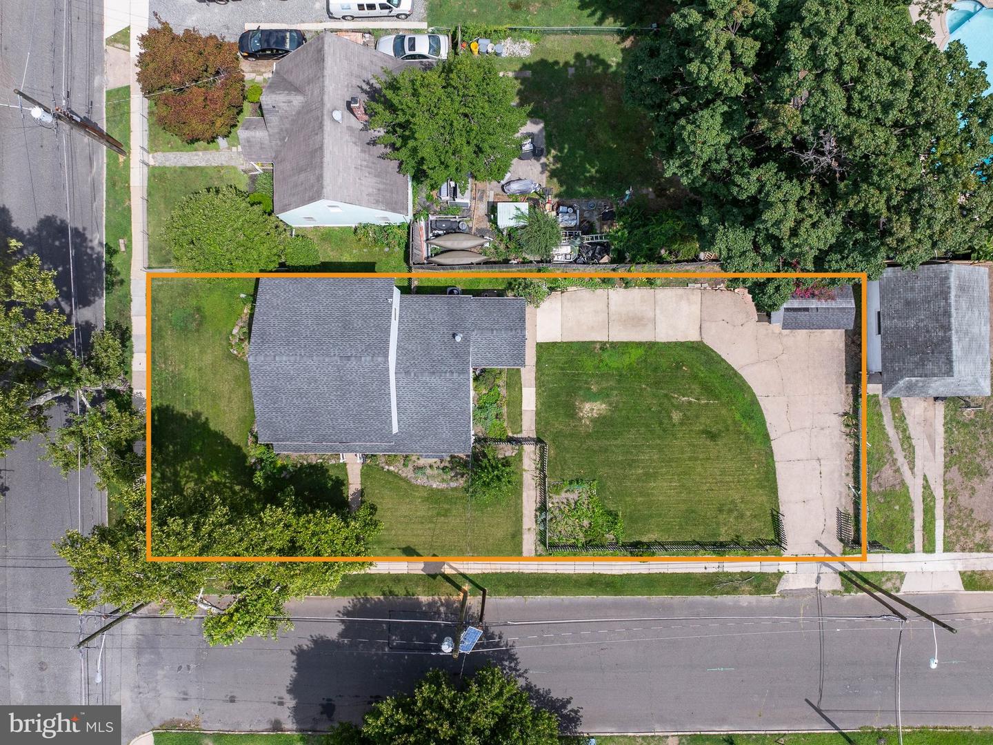 6304 Harvey Ave Property Photo 5