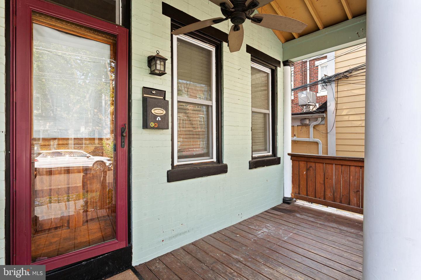 2 E Collings Ave Property Photo 2