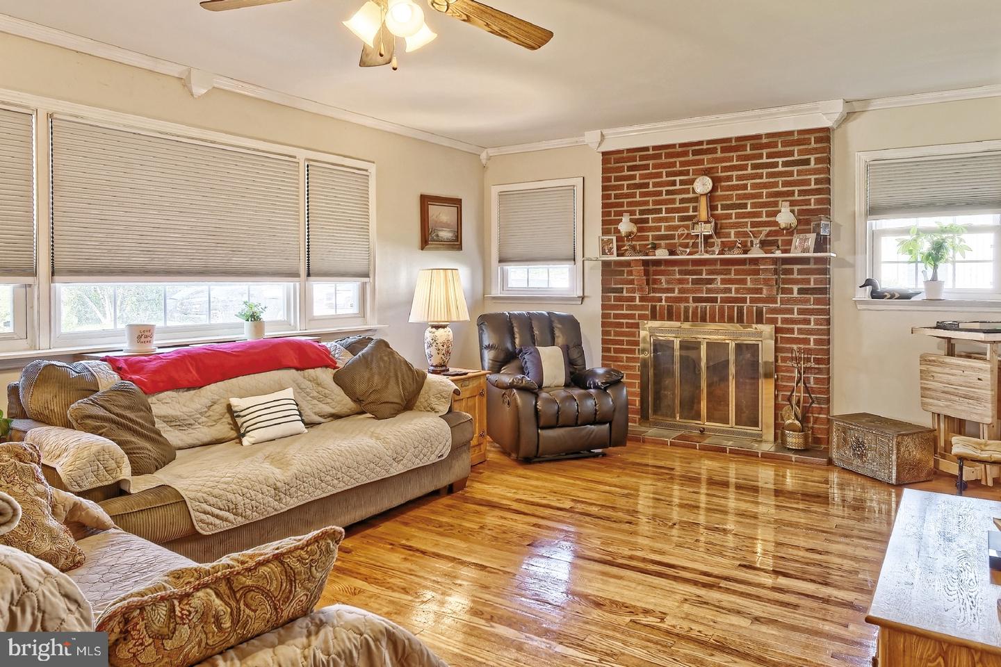 3 Belleview Ave Property Photo 6