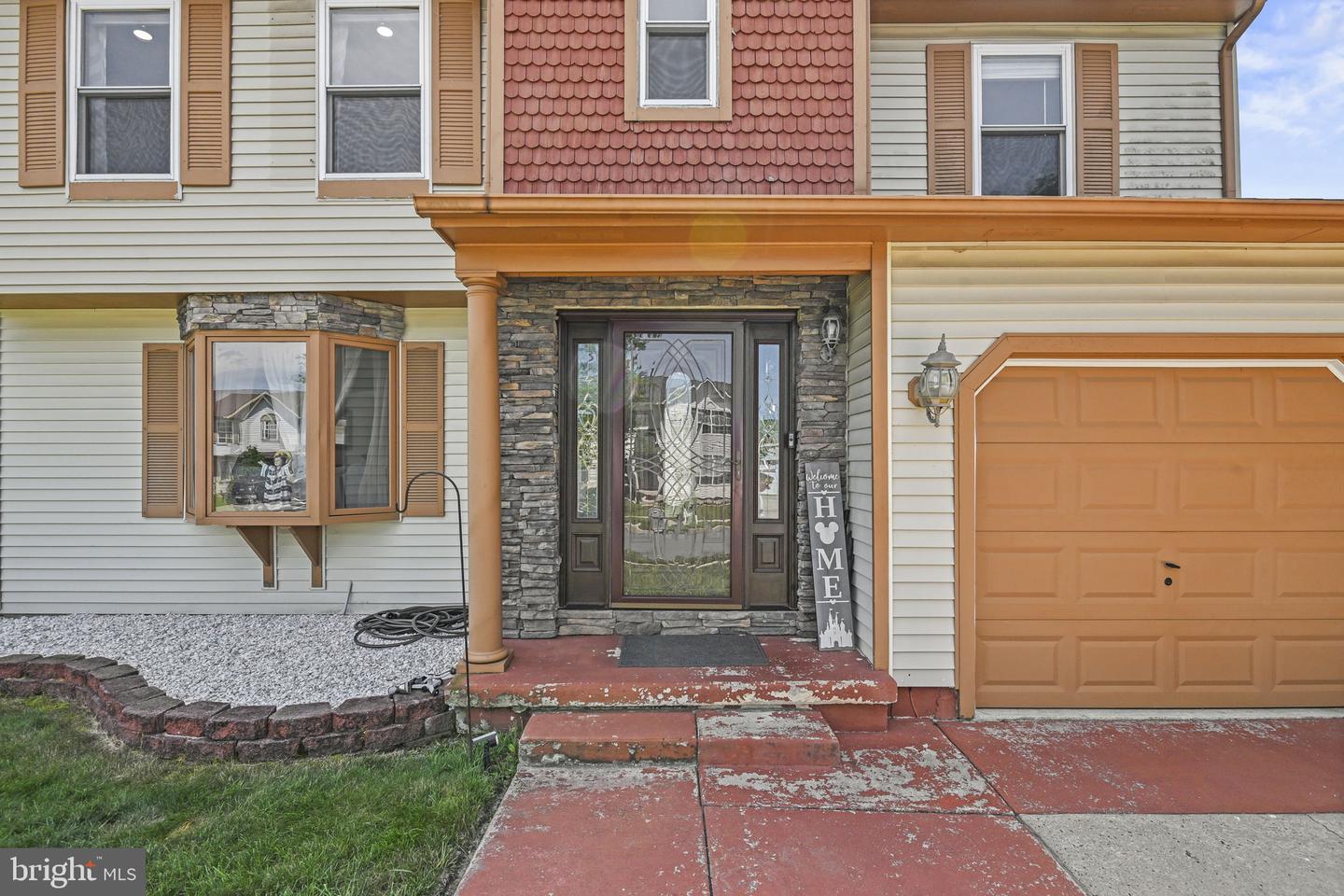 54 Randolph Ln Property Photo 6