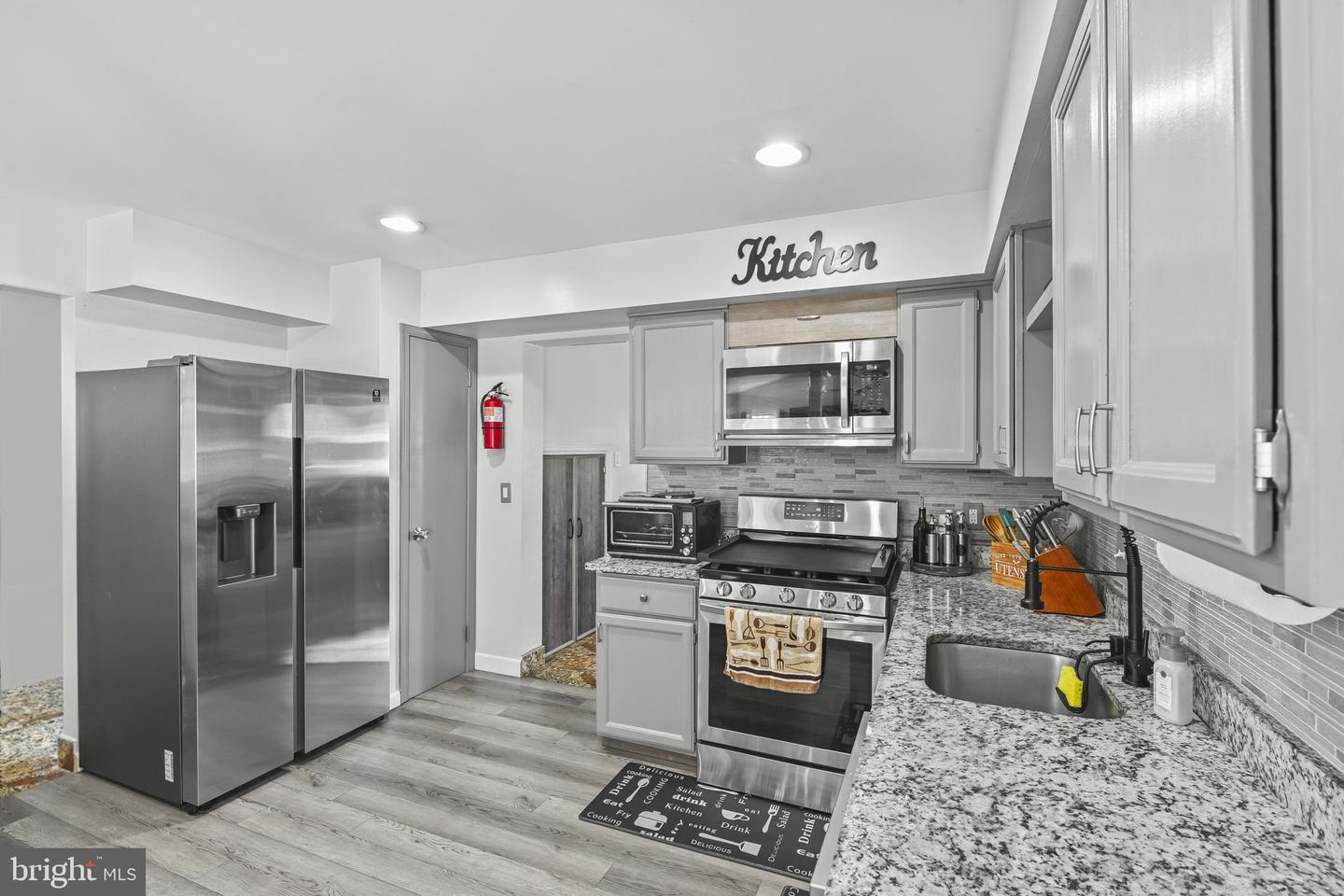 54 Randolph Ln Property Photo 16