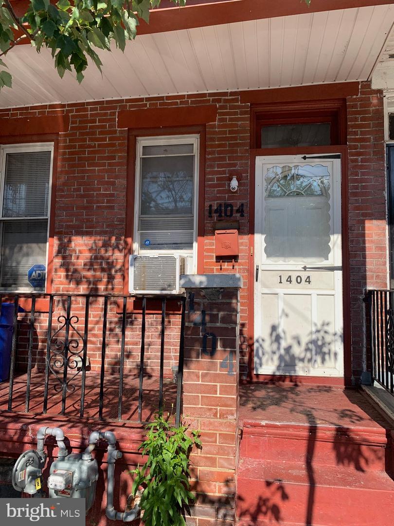 1404 Rose St Property Photo 1