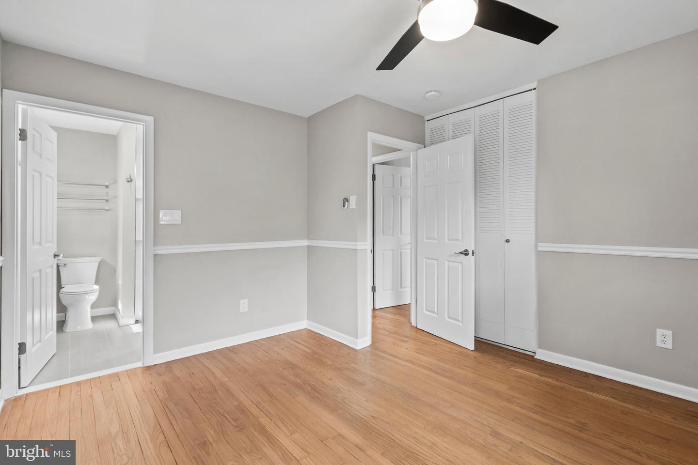 3229 Howard Ave Property Photo 14