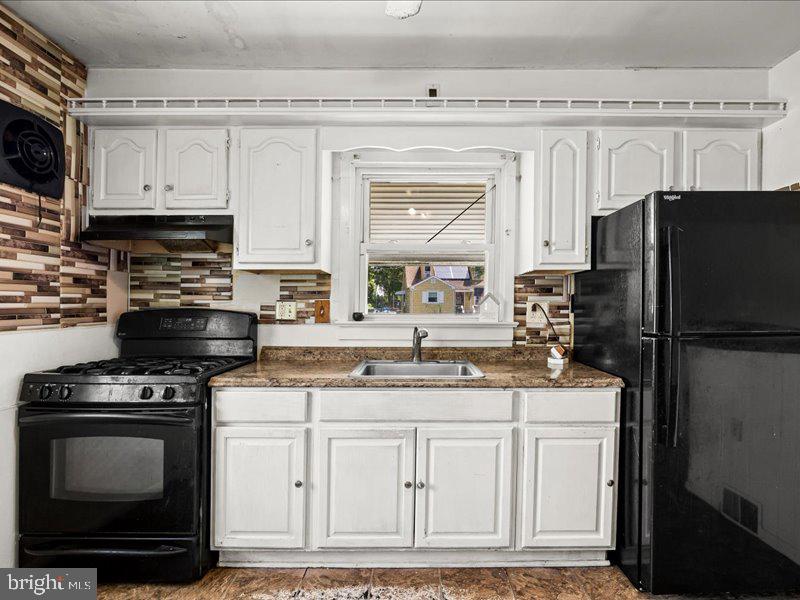 210 Countiss Ave Property Photo 10