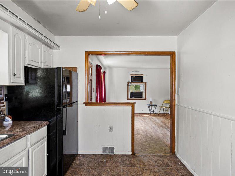210 Countiss Ave Property Photo 12