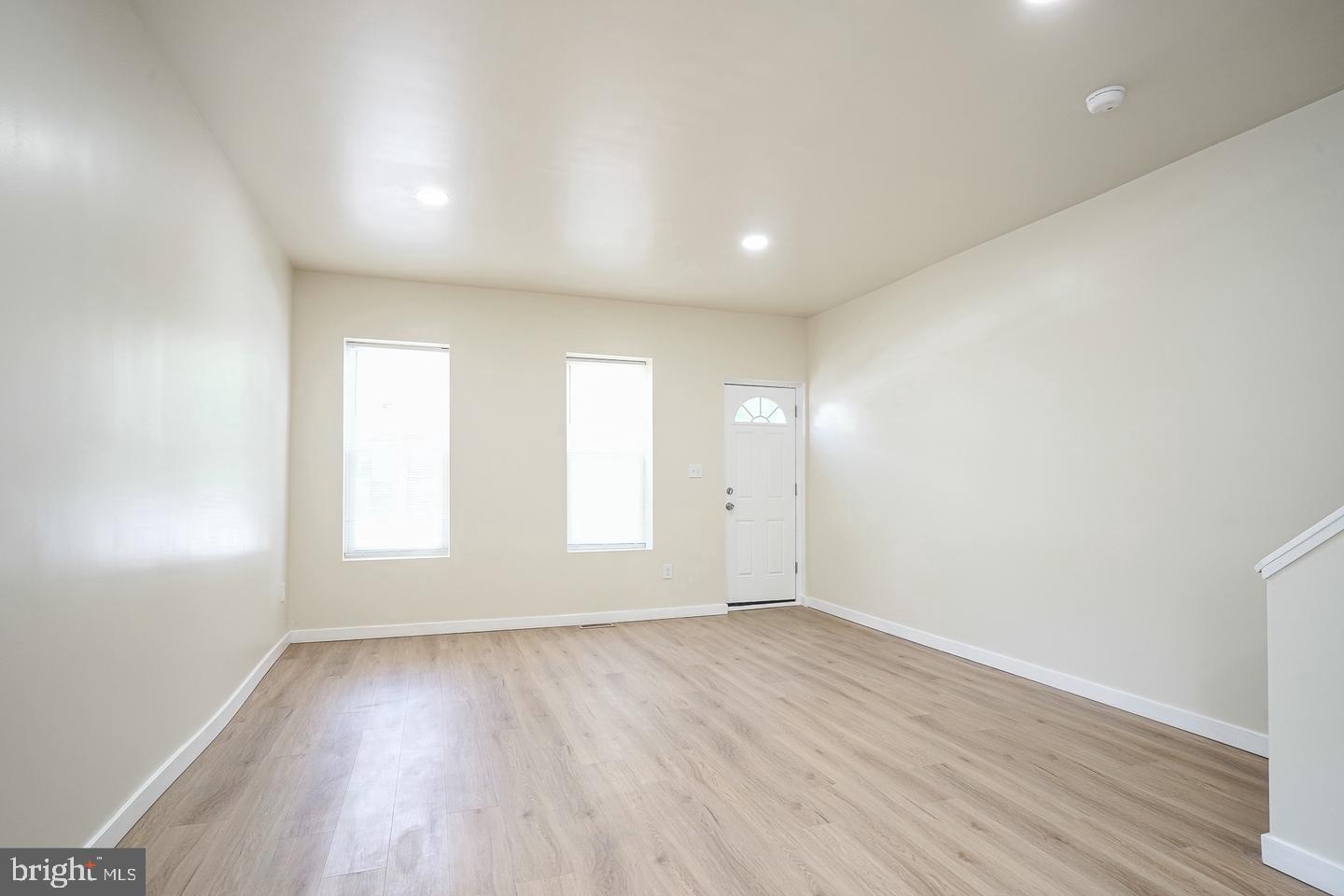 1830 Filmore St Property Photo 2