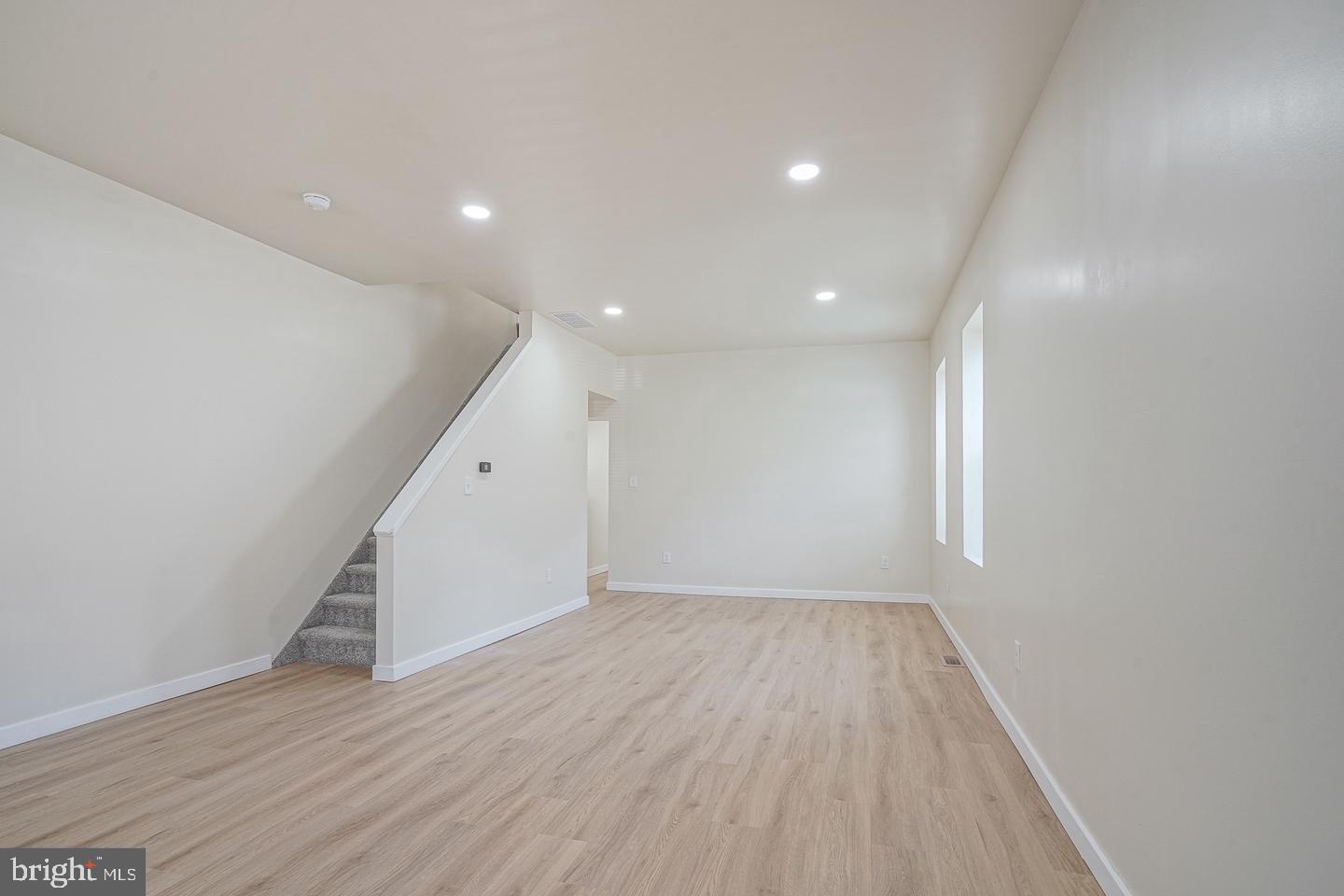 1830 Filmore St Property Photo 3