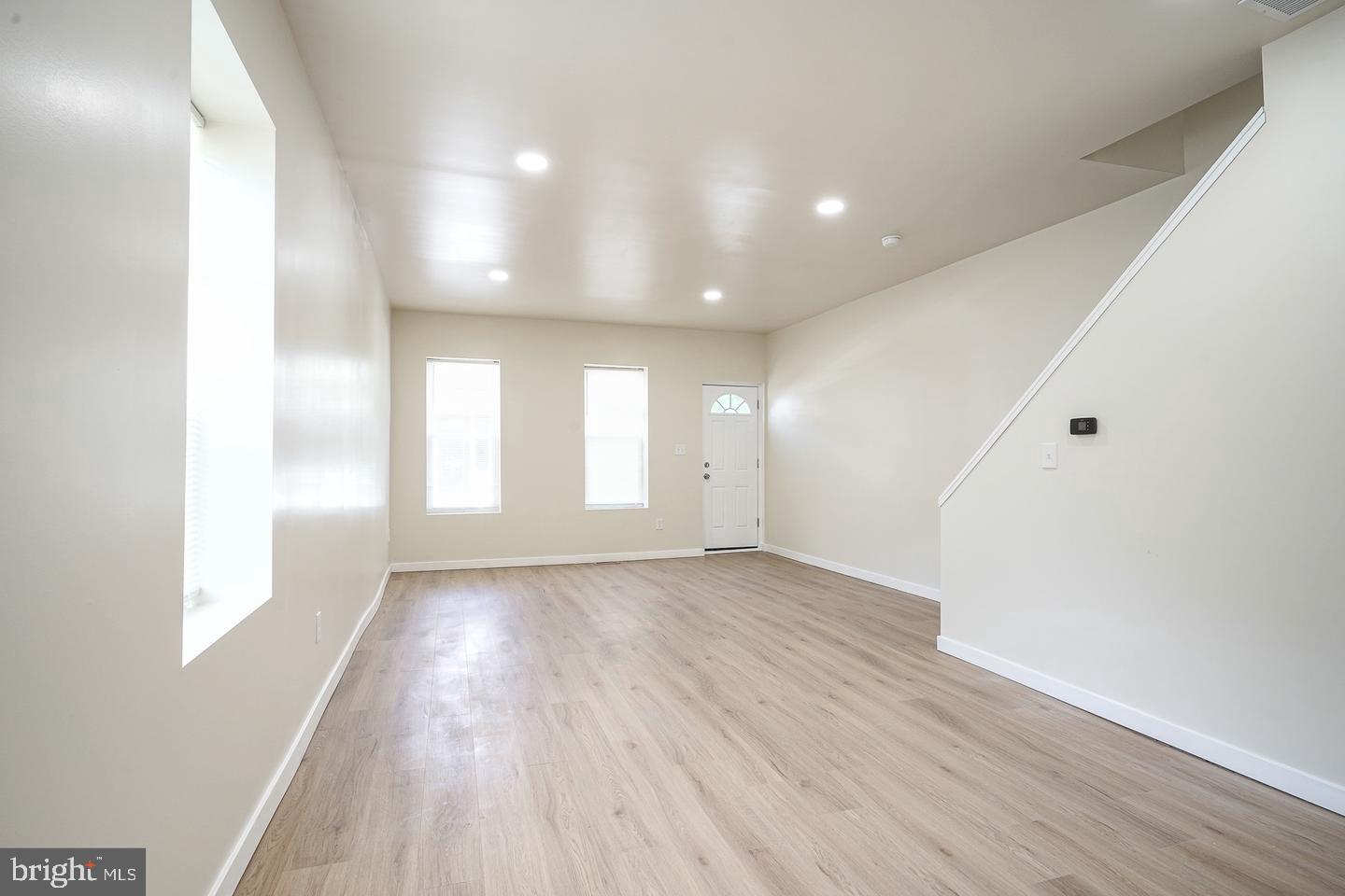 1830 Filmore St Property Photo 7
