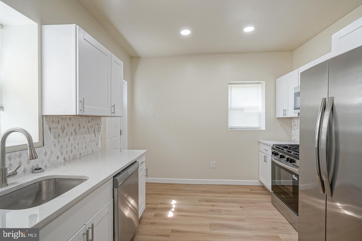 1830 Filmore St Property Photo 10