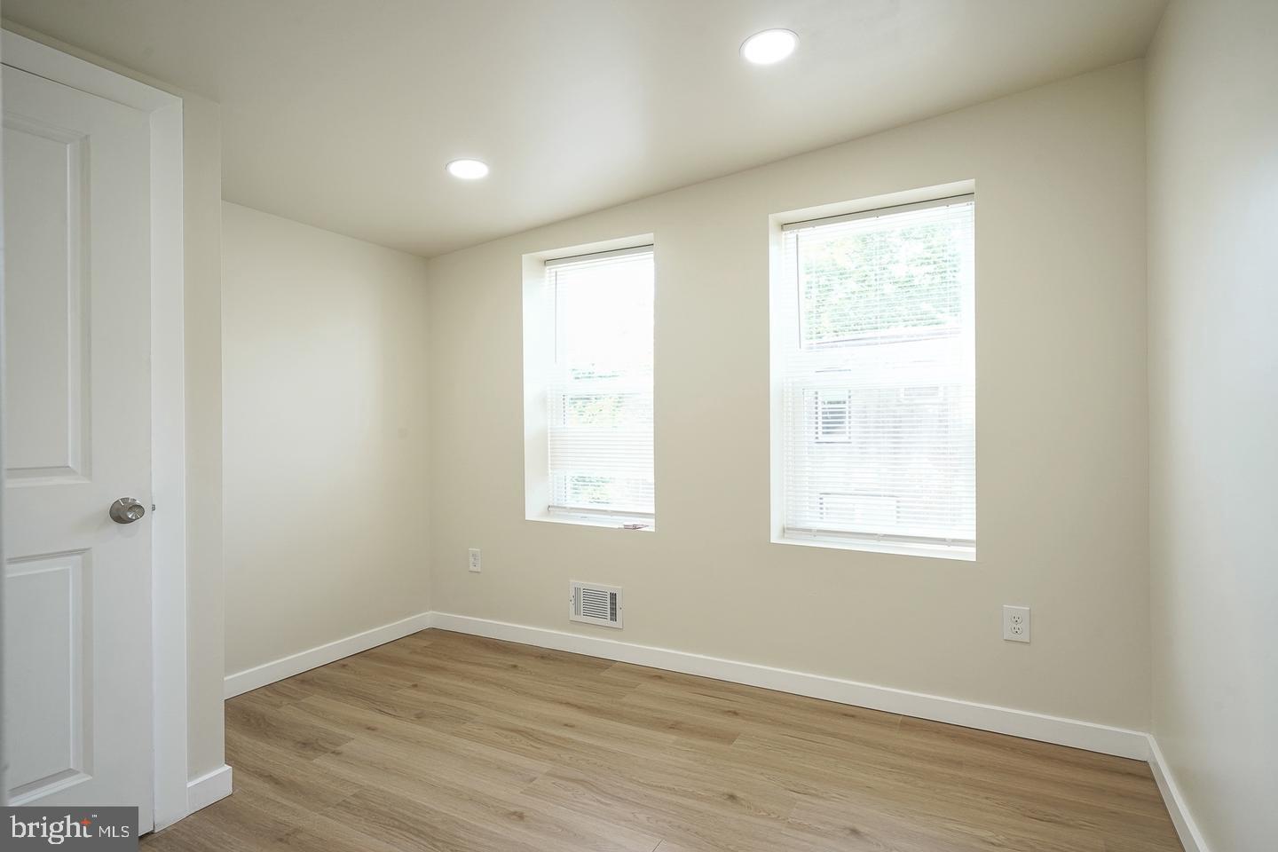1830 Filmore St Property Photo 13