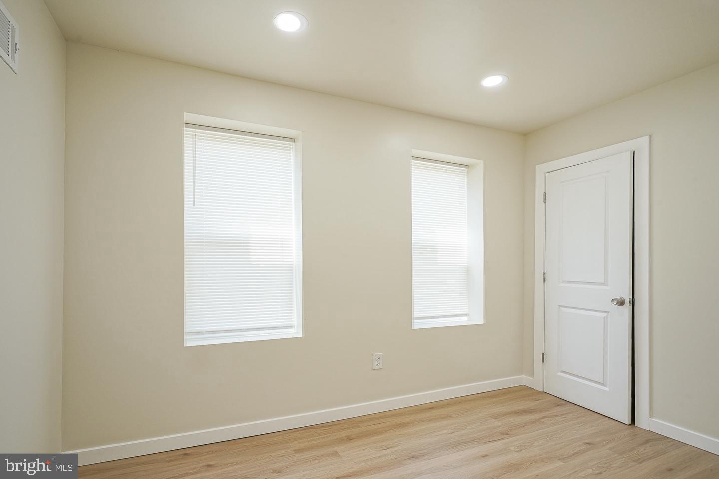 1830 Filmore St Property Photo 16