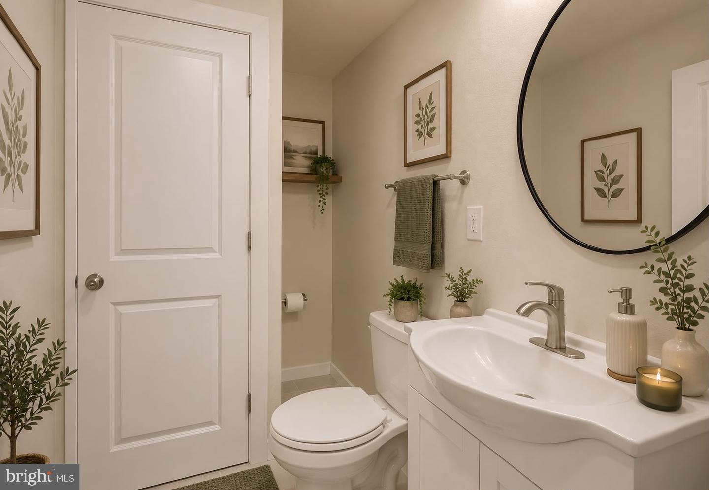 1830 Filmore St Property Photo 24