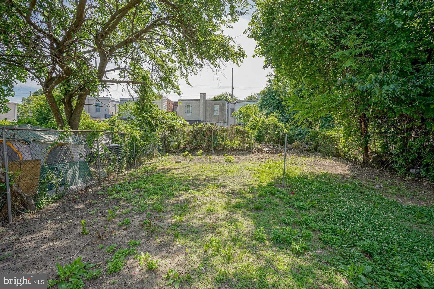 1830 Filmore St Property Photo 30
