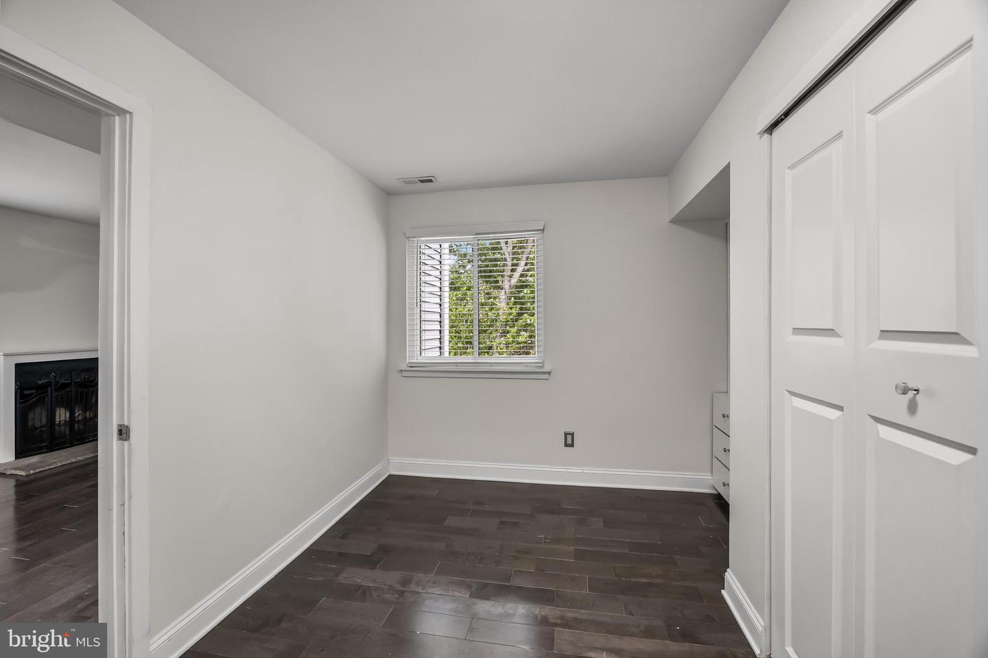 702 Abbey Ct Property Photo 18