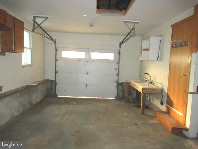 830 Jarvis Rd Property Photo 9