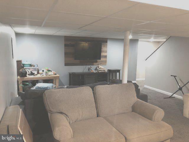 5 Cloverdale Rd Property Photo 10