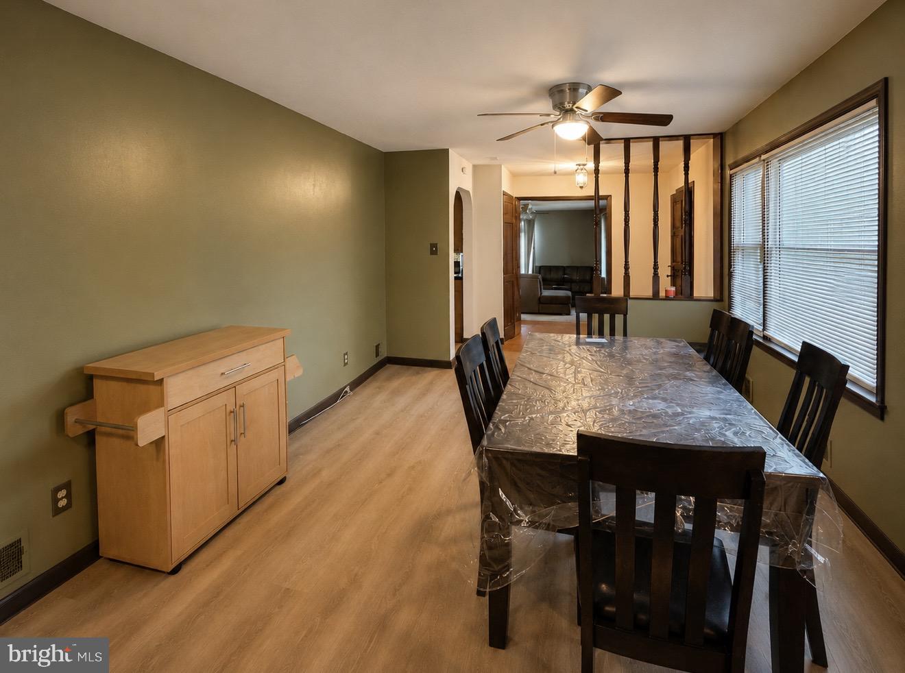 100 Kennedy Blvd Property Photo 13