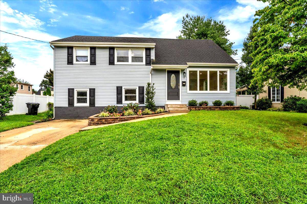 7 Coleman Rd Property Photo 1