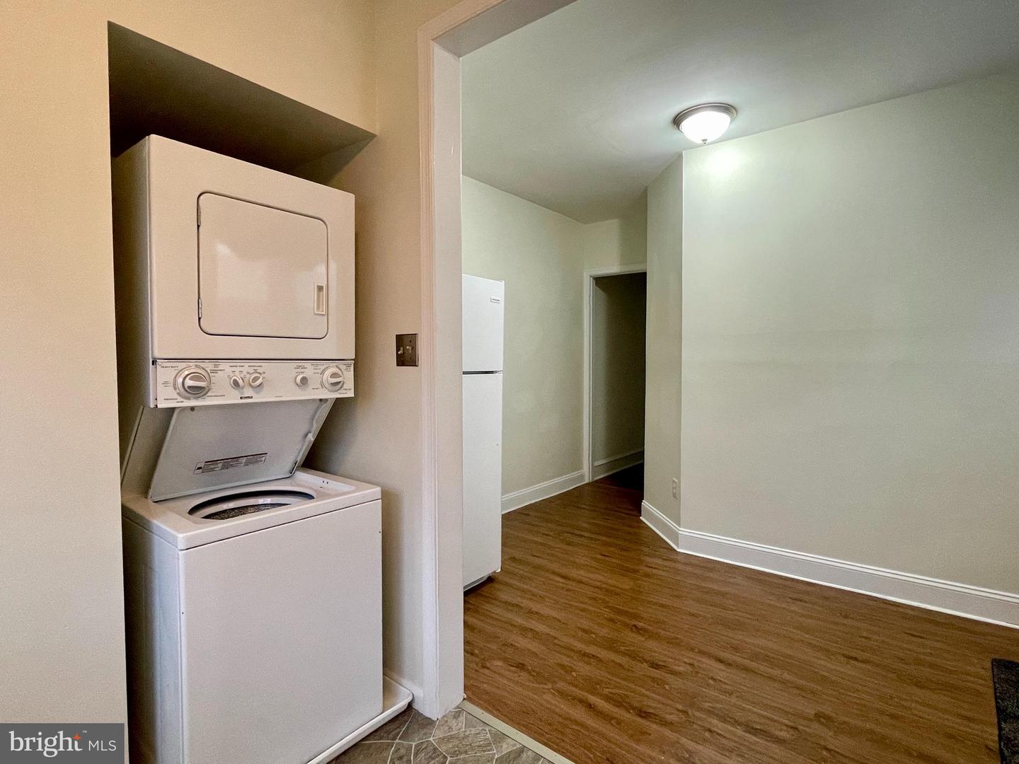 581 Haddon Ave Property Photo 11