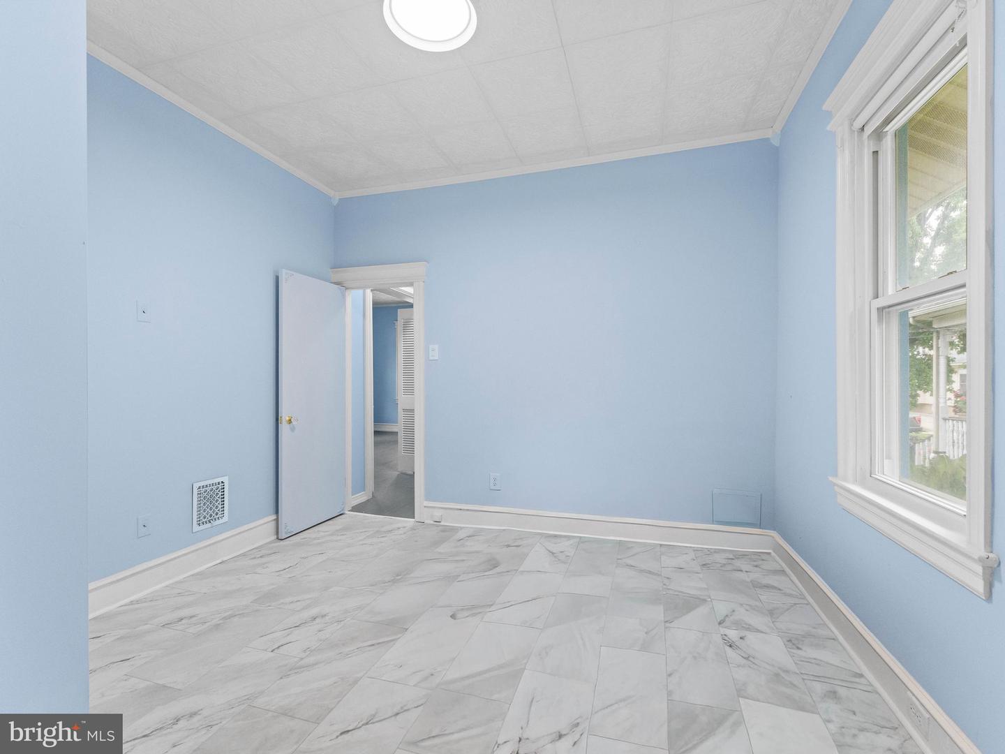 304 Woodlawn Ter Property Photo 16