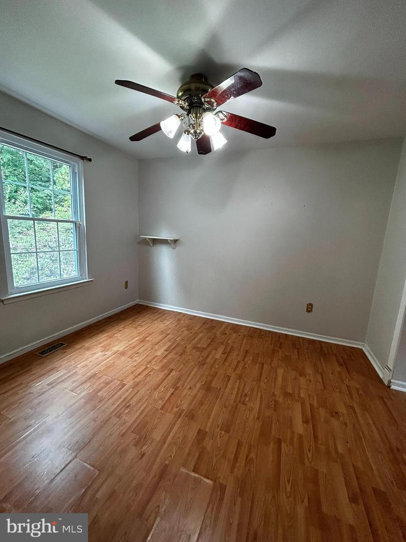 8 Acorn Ct Property Photo 6