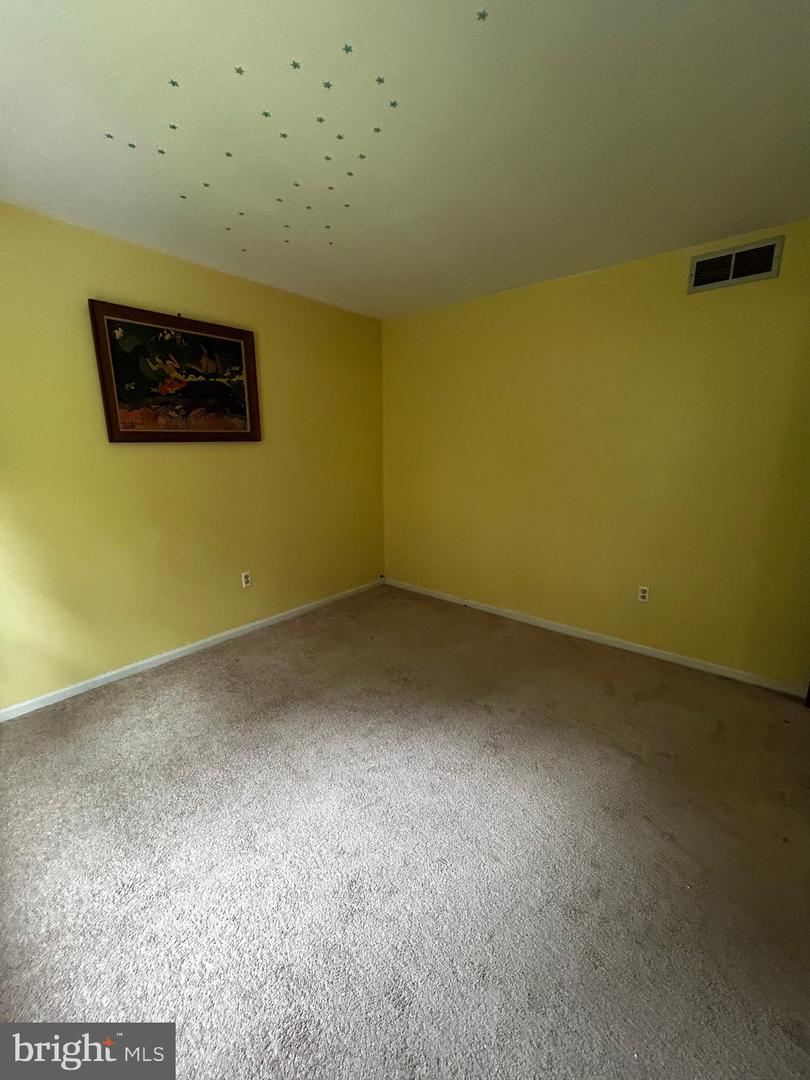8 Acorn Ct Property Photo 27