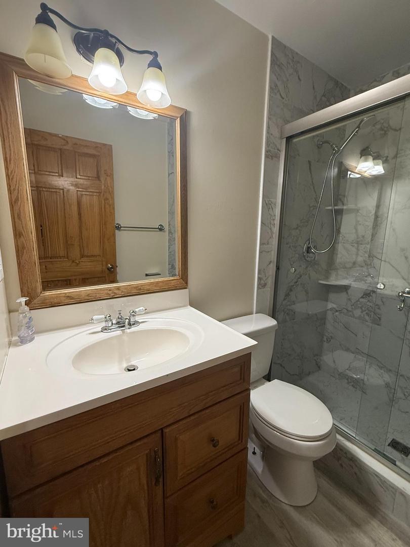 1080 Pendleton Ct Property Photo 30