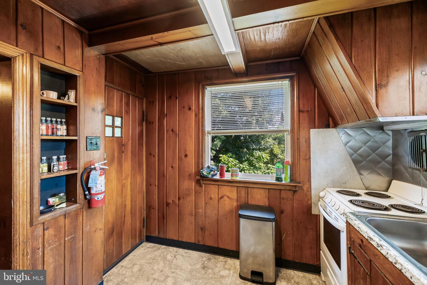 603 Park Ave Property Photo 18