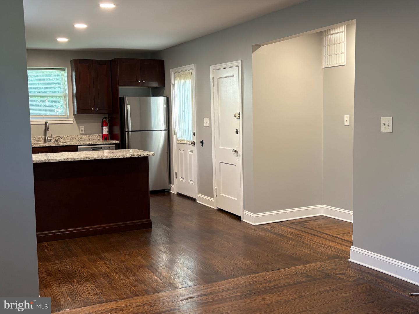 512 Jessamine Ave #1st Flr. Property Photo 12