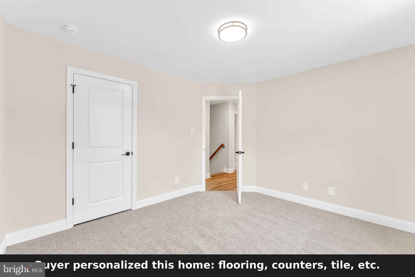 54 E Buttonwood Ave Property Photo 28