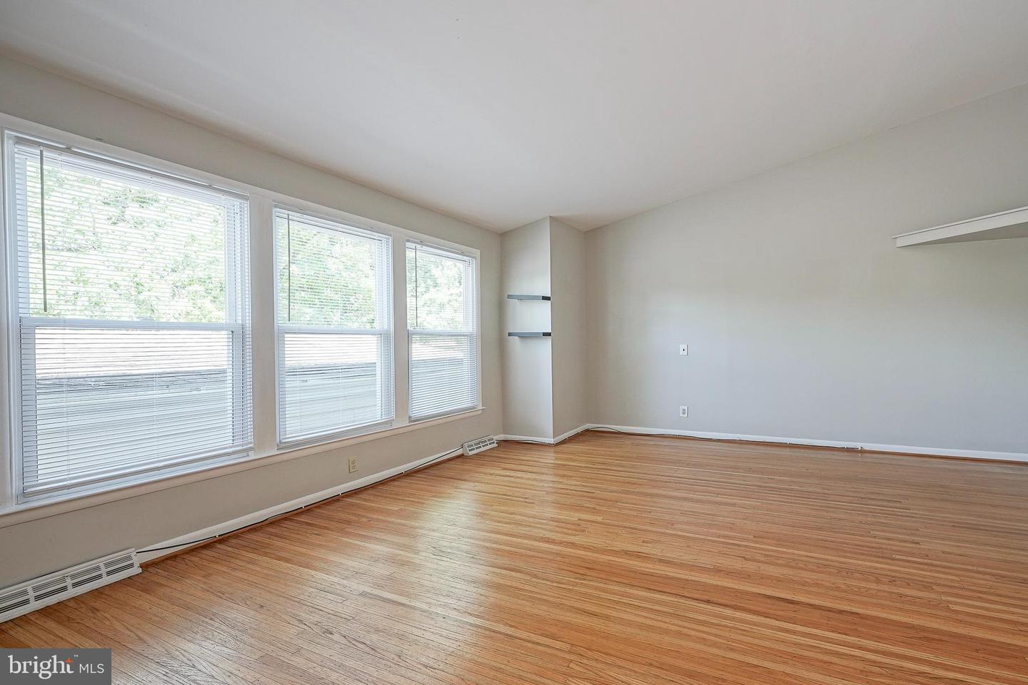 1016 Eagle Ln Property Photo 23
