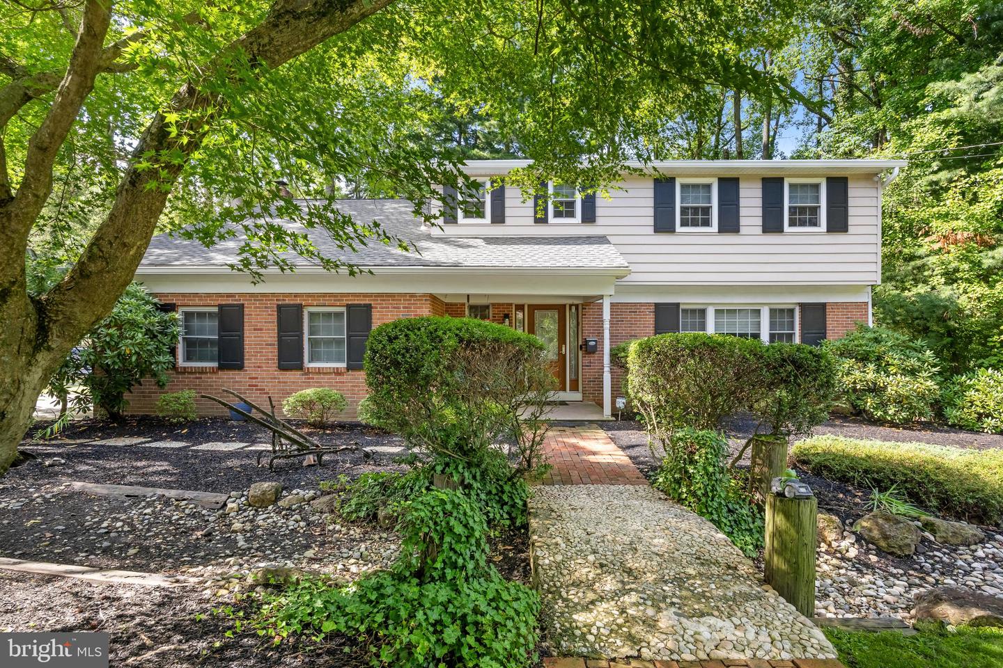 510 Fireside Ln Property Photo 8