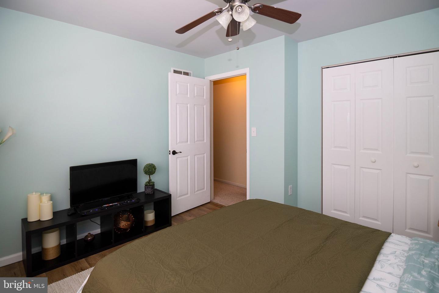 6 Peaceful Court Property Photo 43